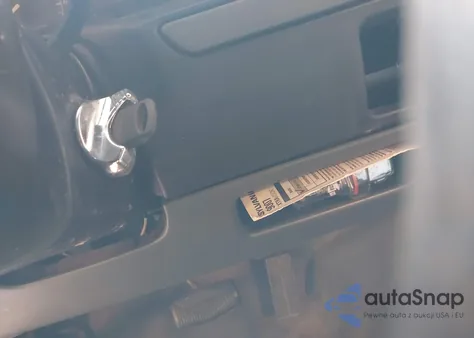 1993 Ford F150 z USA, uszkodzony, nr VIN 1FTDF15Y5PNA29334